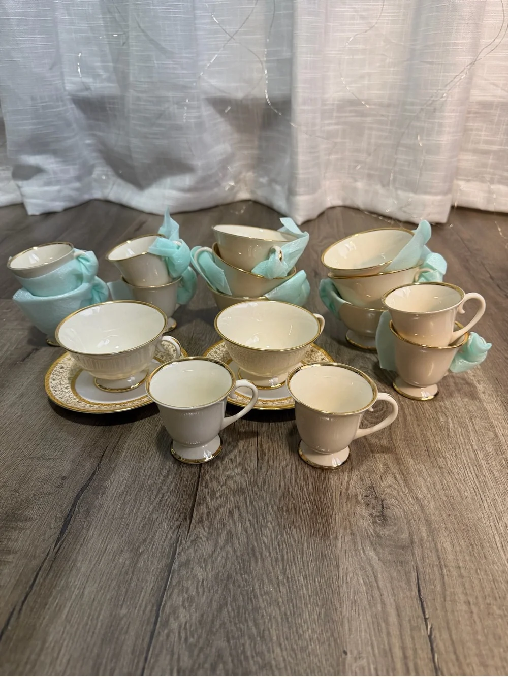 Porcelain set by U.P.C. Bone China, made in India
